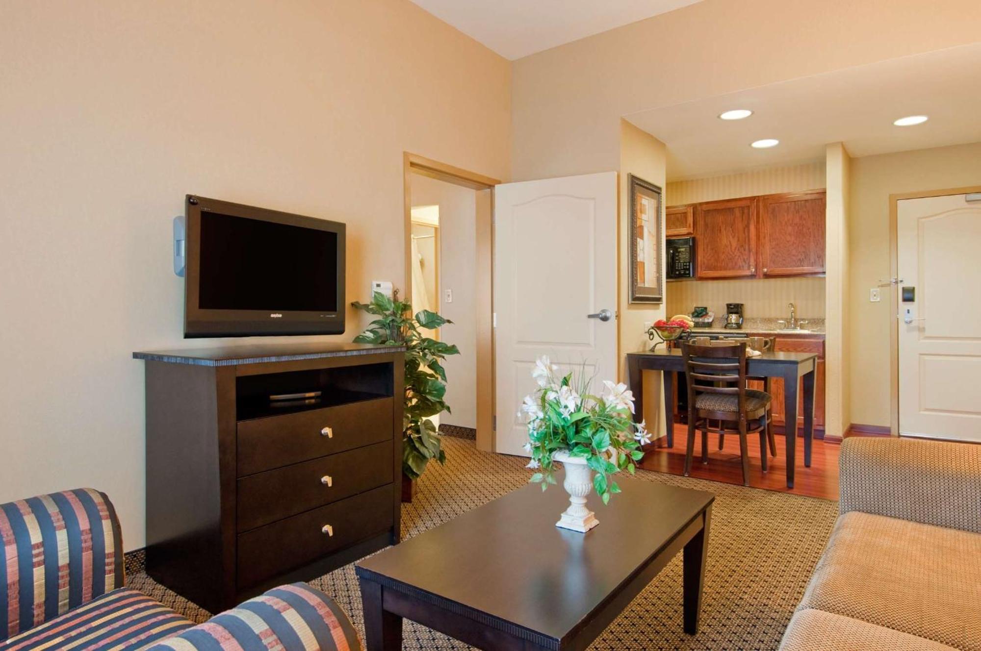 Homewood Suites By Hilton Tulsa-South Broken Arrow Exterior photo